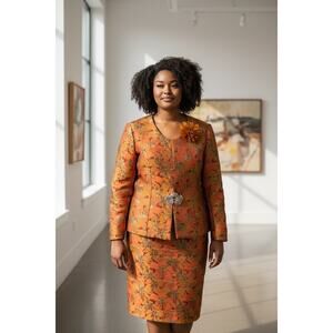 NWT $239 Susanna Size 18 brocade two-piece skirt and blazer set floral brooch